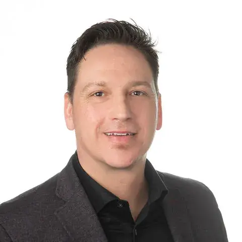 Cochrane Quality Blinds family business